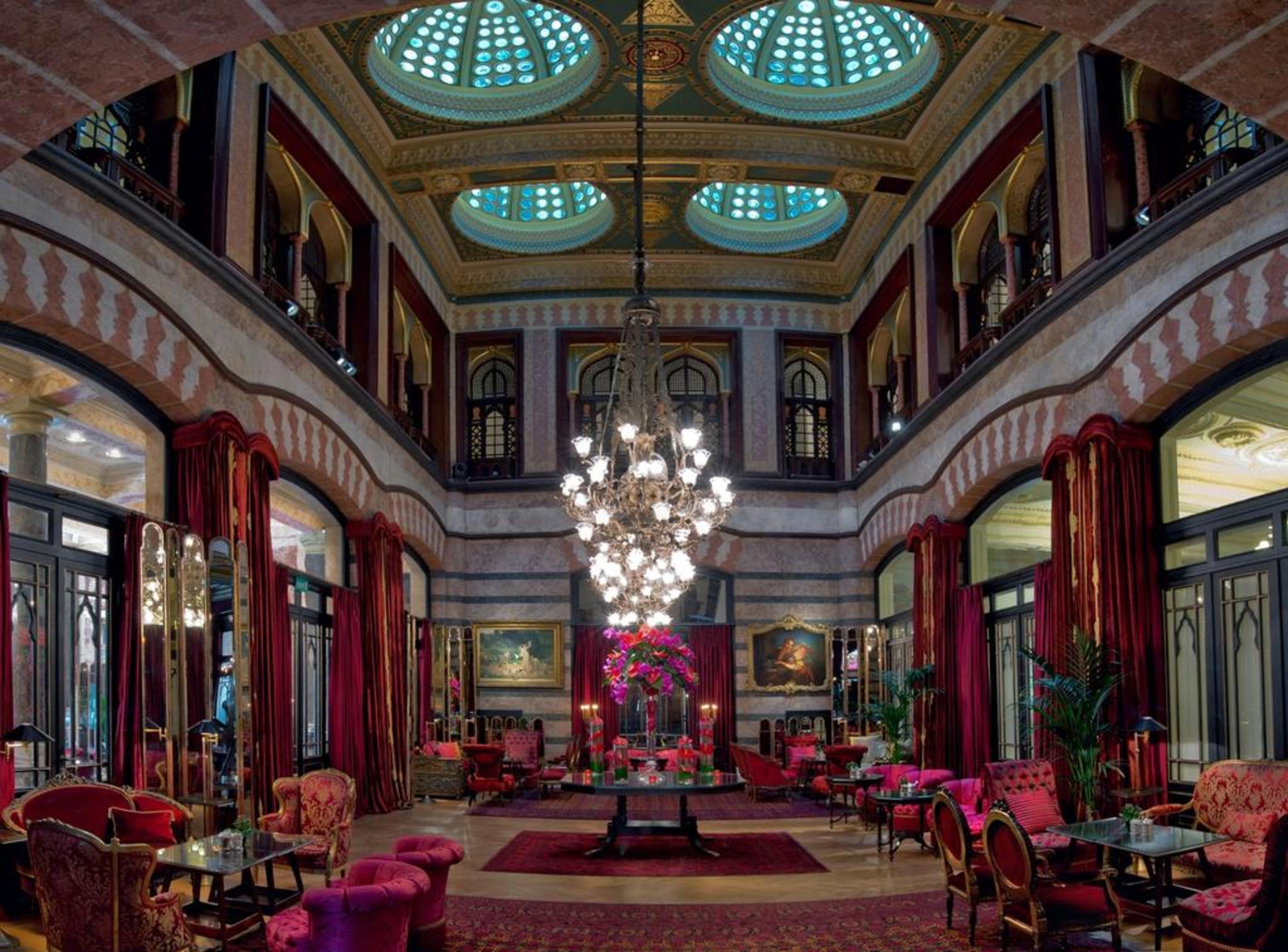 Pera Palace Hotel Istanbul Exterior foto The lobby of the hotel