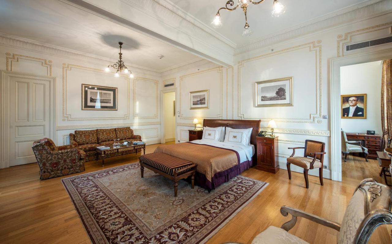 Pera Palace Hotel Istanbul Exterior foto A suite at the hotel